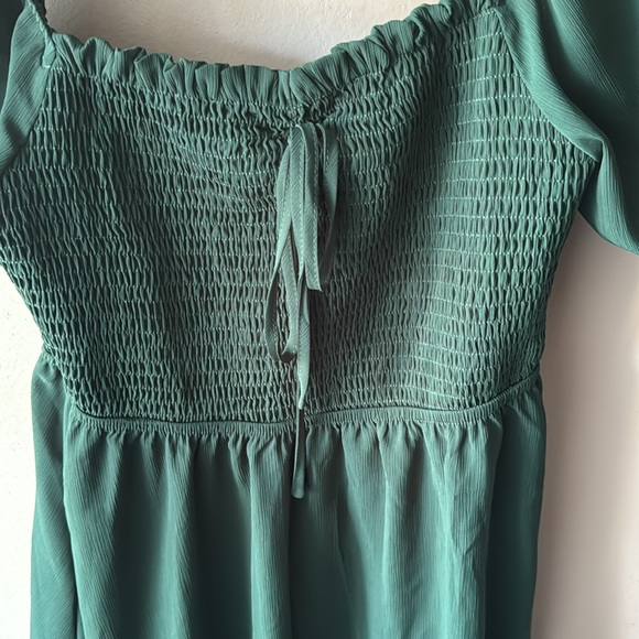 Brand new never worn medium green dress - Picture 2 of 7